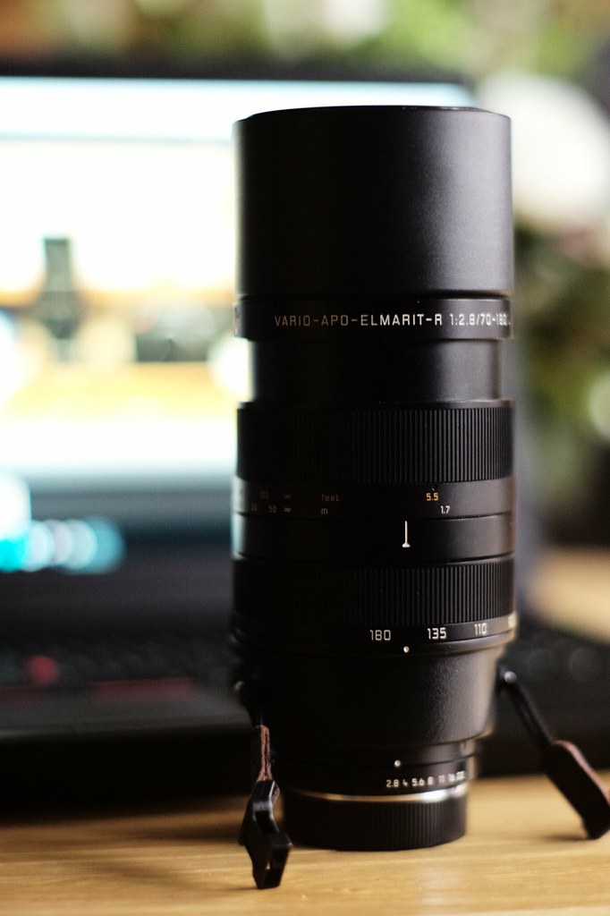 Leica VARIO-APO-ELMARIT-R 70-180