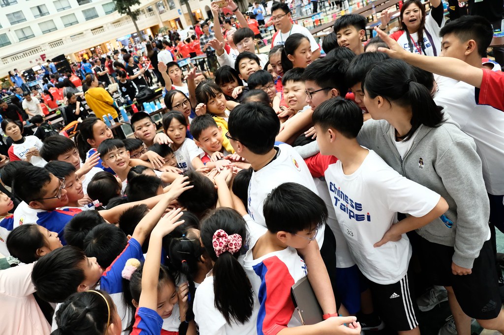 Sport stacking