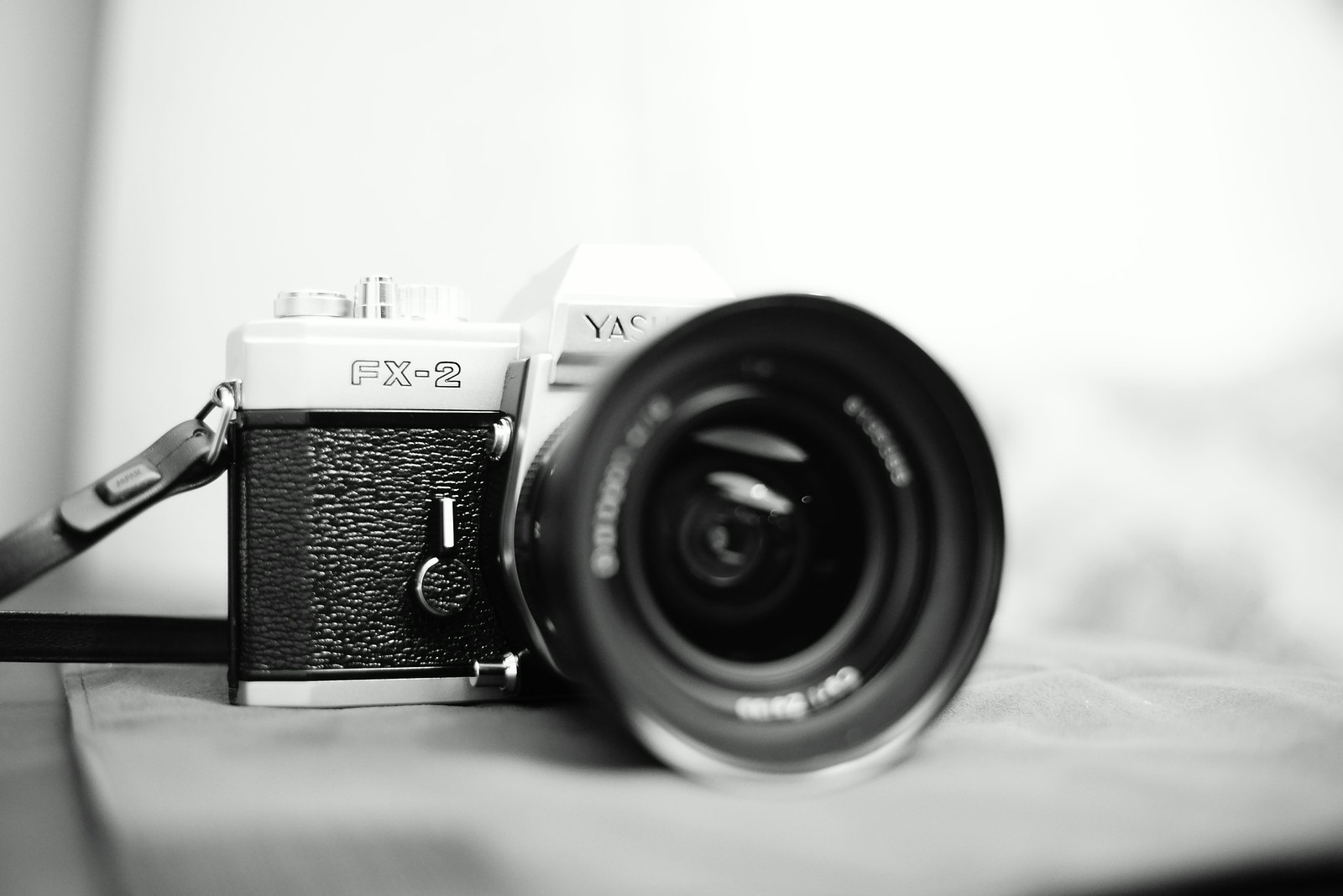 Yashica FX-2
