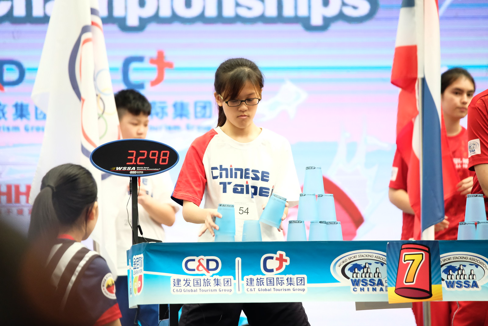 Sport stacking